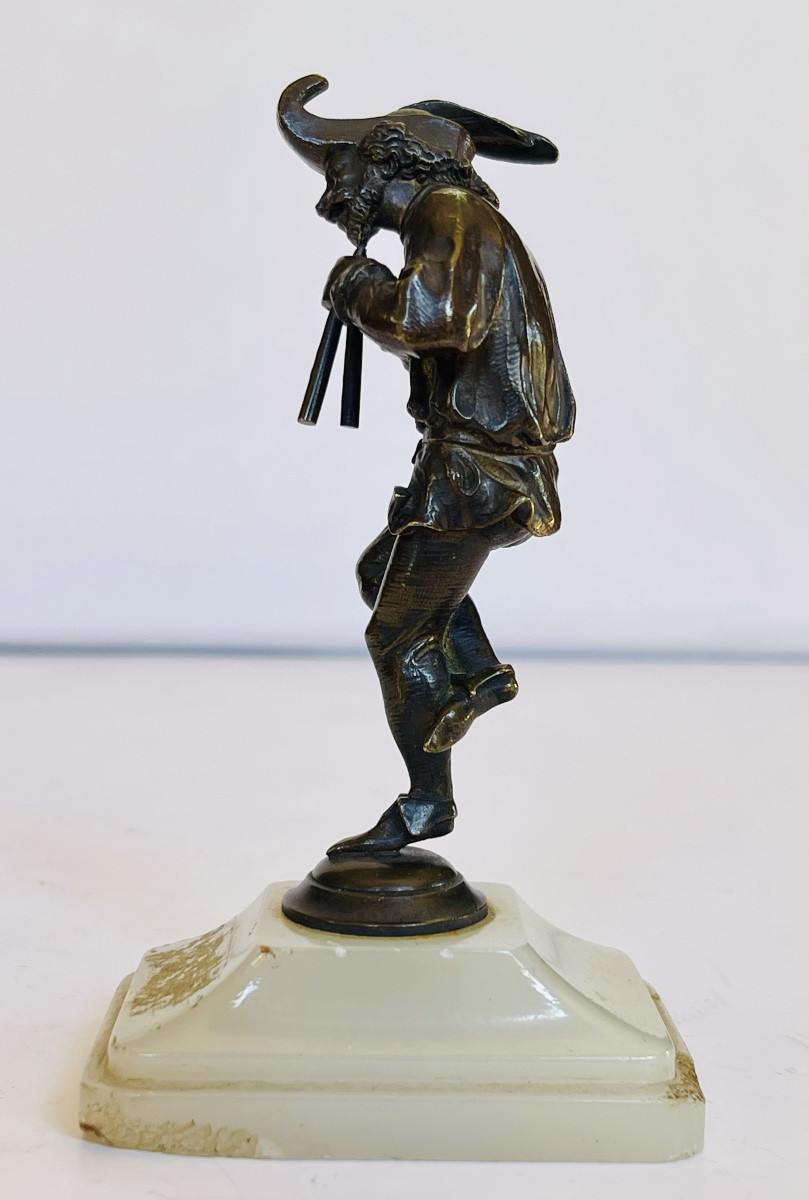 Ménestrel flûtiste en bronze -photo-4